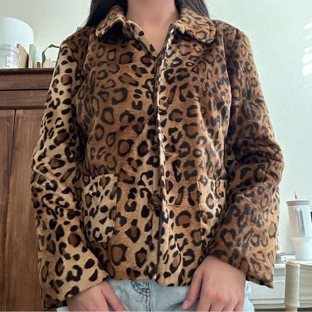 Cheetah Jacket - Picture 4 of 4